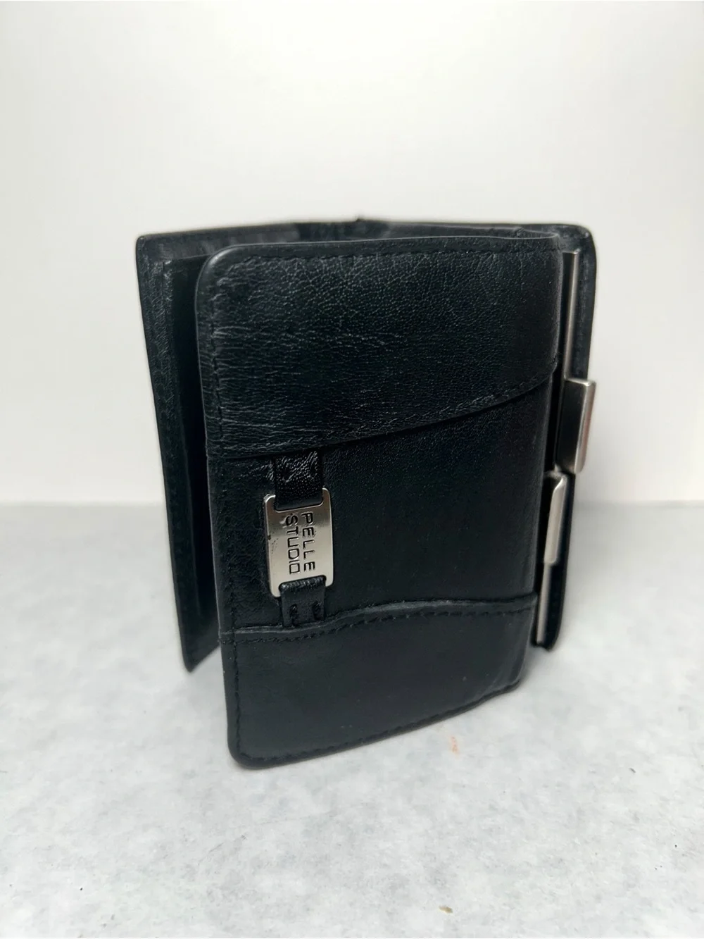 Pelle Studio Genuine Leather Black Trifold Wallet with Kiss Lock EUC